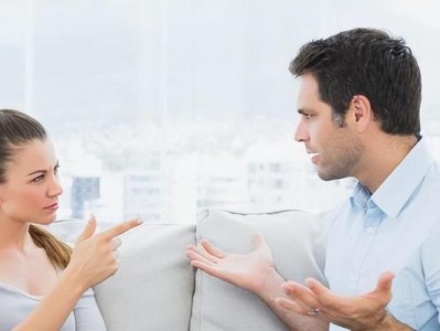 如何以沟通和理解挽回与老婆的关系？（从听取、掌握情感到付诸行动，教你应对婚姻矛盾）