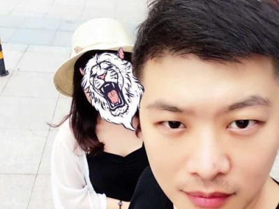 揭秘跪舔男背后的阴谋，女生必须警惕！（从骗财骗色到洗脑控制，一览跪舔男的可怕真面目。）