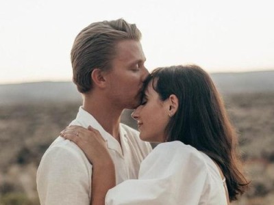 离婚后再次遇上真爱，你该怎么办？（离婚、恢复、再爱；“真爱”为）