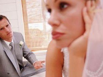 女友恐婚，我们该如何应对？（探究女人婚前恐婚的原因和解决方案）