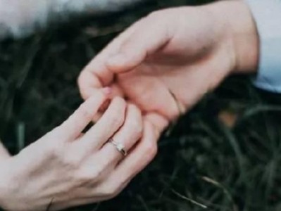 破碎的梦想，重燃的火焰——如何挽回婚姻（离婚边缘的女人必看，抢救婚姻的有效方法）