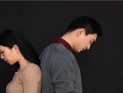梦见老公和别人结婚的预示（迷失的婚姻信号与情感暗示）