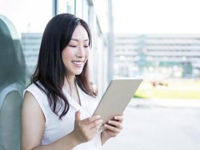 女生初次约会必备攻略（从穿着到心态，教你成为完美的约会达人）