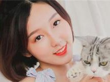 放不下前任，该与女友继续吗？（解决前任情感包袱，重拾爱情路上的信心）