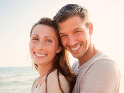 老公冷漠要离婚，如何挽救婚姻？（分析婚姻中的问题，找到解决方案，重新点燃爱情的火焰）